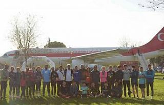 Karslı sporcular madalyaları topladı