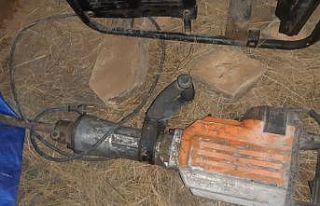 Kayseri’de kaçak kazı yapan 4 kişi yakalandı