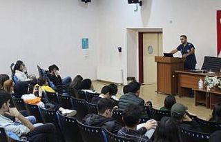 Kedi beslemesinde doğru bilenen yanlışlar