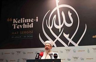 “Kelime-i Tevhid” Hat Eserleri Sergisi AKM’de...