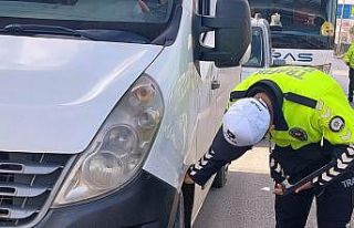 Kış lastiği kuralına uymayan 172 sürücüye ceza