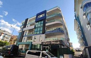 Komşularının duvarlarına tehdit sözleri yazıp...