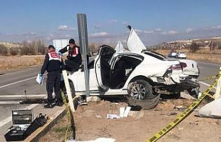 Konya’da otomobille kamyonet çarpıştı: 1 ölü,...