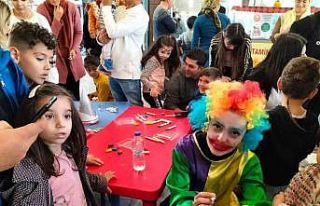 Köyceğizli çocuklar yeni yıl öncesi eğlendi