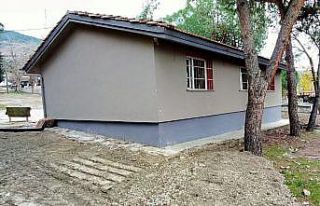 Köylerde kullanılmayan okullar yeniden canlanıyor