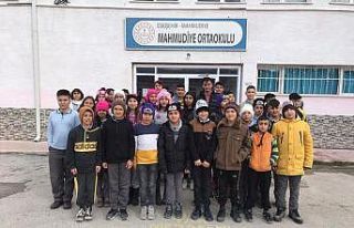 Kuaförlerden miniklere yeni yıl sürprizi