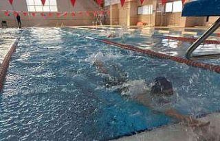 Kulaçlar birincilik için atıldı