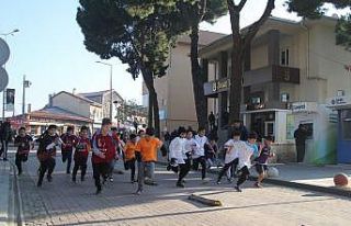 Kula’da Atatürk Kır Koşusu düzenlendi