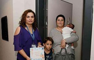 Kuşadası Belediyesi’nden 280 bebeğe hoşgeldin...