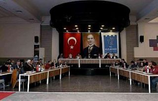 Kuşadası Belediyesi’nden yılın son meclisinde...