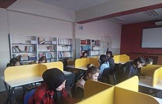 Kütüphanesiz okul kalmadı