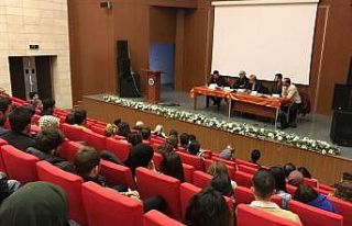 Mardin’de beş dilde ’aşk mefhumu’ konuşuldu