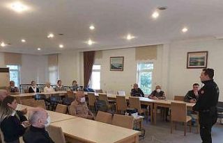 Marmaris’te huzurevi sakinlerine trafik eğitimi...