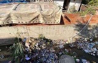 MASKİ: “Dere yataklarını çöplük olarak kullanmayın”