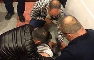 Meclis toplantısında fenalaştı