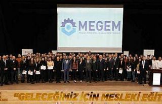 MEGEM’de eğitimlerini tamamlayan 115 genç sertifikalarını...