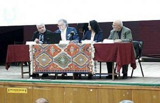 Mersin’de ’100. Yıl Eşiğinde Geçmişten Geleceğe...