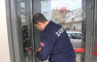 Mersin’de uygun şartları taşımayan zincir market...