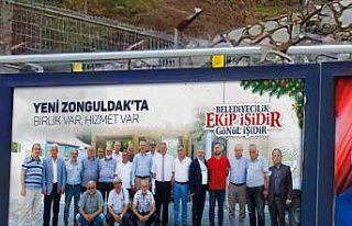Muhtarlar aynı karede, “hizmet için yemin ettik”