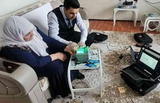 Muradiye’de "evlerde kimlik hizmeti" devam...