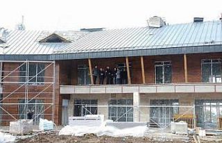 Murat Dağı Termal ve Kayak Merkezine modern kayak...