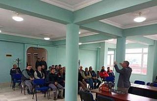 Mustafakemalpaşa’da ağaç kesimi kursu