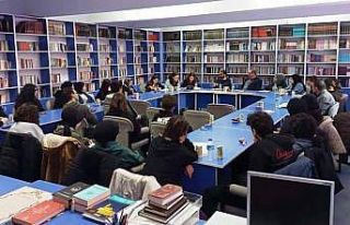 Necip Fazıl Kısakürek Anadolu Lisesinde kitap söyleşisi