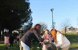 Öğrenciler çevre temizliği yaptı