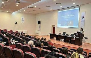 Oğuzeli MYO öğrencilerine dış ticaret konferansı