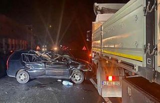 Otomobil ile çekici çarpıştı: 1 yaralı