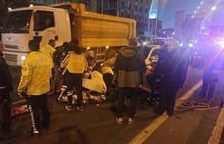 Otomobilin çarptığı çocuk kurtarılamadı