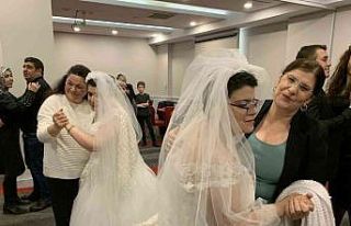 (ÖZEL) Damla ve Selda kardeşlerinin ’beyaz gelinlik’...