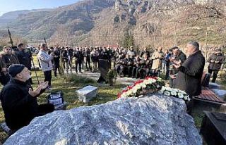 Özkan Sümer, mezarı başında anıldı