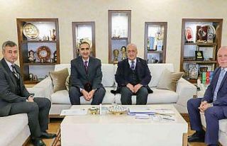 Rektör Çomaklı, hayvan sağlığının korunması...