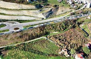Rusya ile gemi trafiği yavaşladı, tırlar Samsun’da...