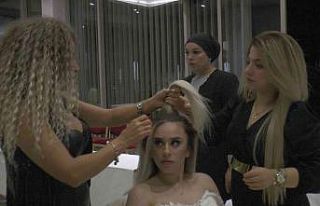 Saç ve başörtüsü tasarımı ile makyaj konusunda...