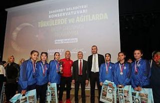 Şahinbey’li gençler Gaziantep savunmasını ağıtlarla...