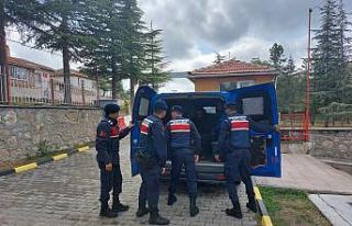 Sahtecilik suçundan aranan şüpheli yakalandı