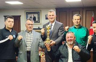 Şampiyonluk kupası Gölcük’te