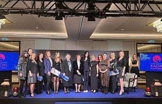 "Senenin Yıldız Kadınları" ödüllendirildi