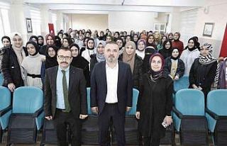 Sincan’da 12’nci sınıf öğrencilerine dijital...