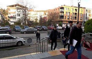 Sınıf arkadaşlarını darp eden 4 öğrenci serbest...