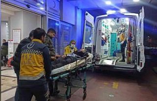 Tanımadığı kişi tarafından bıçaklandı