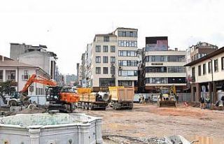 Tarihi şadırvanda çalışmalar tam gaz