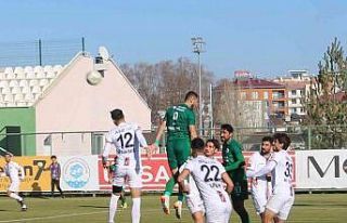 TFF 2. Lig: Sivas Belediyespor: 0 - Düzcespor: 0