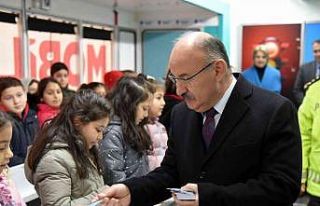 Trafik güvenliği minik dedektiflere emanet