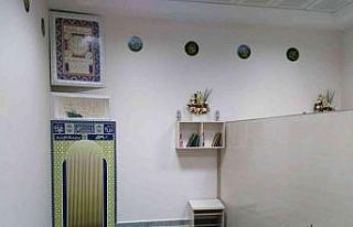 Tren istasyonlarındaki mescitlerde bakım ve onarım...