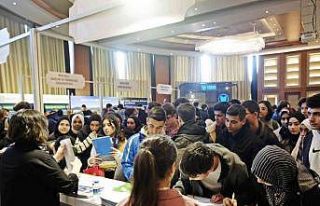 Üniversite yolunda BUSMEK’le tam yol ileri