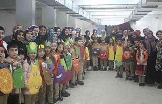 Ünye’de öğrenciler, Yerli Malı Haftası’nı...