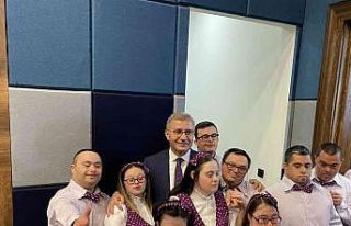 Üsküdar’da engelli bireyler Engelsiz Yaşam Merkezi’nde...